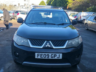 Mitsubishi Outlander 2 поколение 2009г. 2.4 л., 4B12 - фото №1