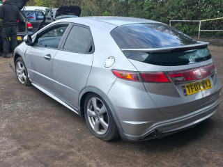 Honda Civic 8 поколение 2007г. 1.8 л., R18A2 - фото №6