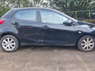 Mazda 2 2 поколение 2008г. 1.3 л., ZJ46 - фото №5