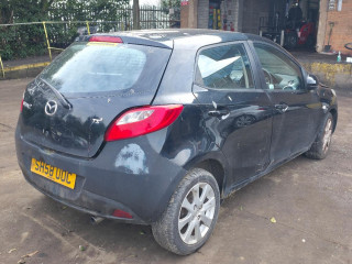 Mazda 2 2 поколение 2008г. 1.3 л., ZJ46 - фото №7