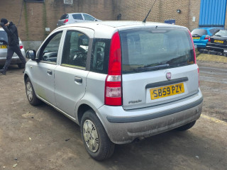 Fiat Panda 2 поколение [рестайлинг] 2009г. 1.1 л., 187 A1.000 - фото №6