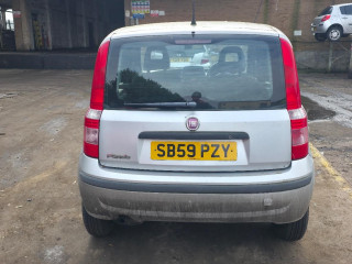 Fiat Panda 2 поколение [рестайлинг] 2009г. 1.1 л., 187 A1.000 - фото №8
