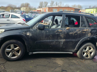 Toyota RAV4 2 поколение XA20 [рестайлинг] 2005г. 2.0 л., 1CD-FTV - фото №5