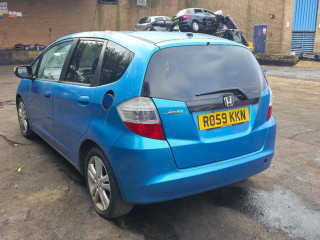 Honda Jazz 2 поколение 2009г. 1.4 л., L13Z1 - фото №6