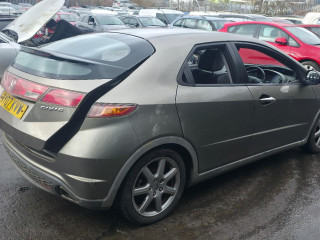 Honda Civic 8 поколение 2007г. 1.8 л., R18A2 - фото №7