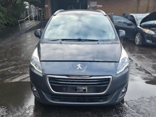 Peugeot 5008 1 поколение [рестайлинг] 2016г. 1.6 л., BHZ (DV6FC) - фото №1