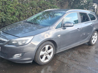 Opel Astra J 2011г. 1.6 л., A 16 XER - фото №2