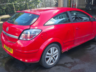 Opel Astra GTC H [рестайлинг] 2009г. 1.4 л., Z 14 XEP - фото №7