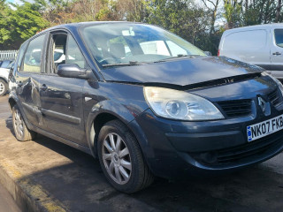 Renault Scenic 2 поколение [рестайлинг] 2007г. 1.5 л., K9K 724 - фото №3