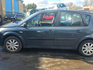 Renault Scenic 2 поколение [рестайлинг] 2007г. 1.5 л., K9K 724 - фото №4