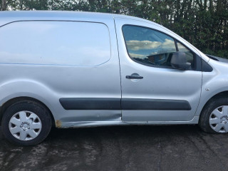 Peugeot Partner 2 поколение 2010г. 1.6 л., 9HT (DV6BTED4) - фото №5