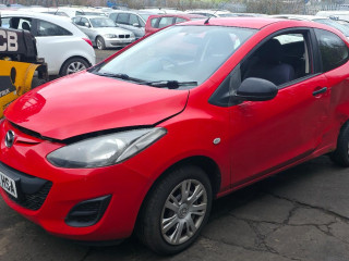 Mazda 2 2 поколение [рестайлинг] 2013г. 1.3 л., ZJ46 - фото №2