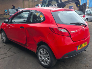 Mazda 2 2 поколение [рестайлинг] 2013г. 1.3 л., ZJ46 - фото №6