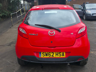 Mazda 2 2 поколение [рестайлинг] 2013г. 1.3 л., ZJ46 - фото №8