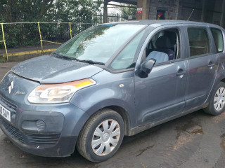 Citroen C3 Picasso 1 поколение 2010г. 1.6 л., 9HX (DV6ATED4) - фото №2