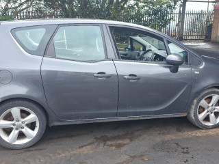 Opel Meriva B 2012г. 1.4 л., A 14 XER - фото №5