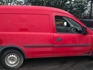 Opel Combo C [рестайлинг] 2010г. 1.3 л., Z 13 DTJ - фото №5