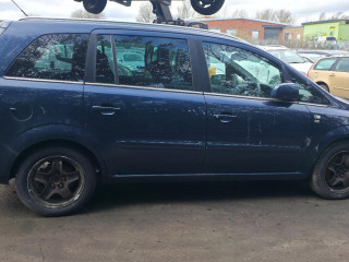 Opel Zafira B [рестайлинг] 2011г. 1.7 л., A 17 DTJ - фото №5