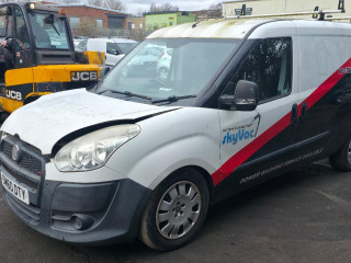 Fiat Doblo 1 поколение [рестайлинг] 2010г. 1.3 л., 199 A3.000 - фото №2