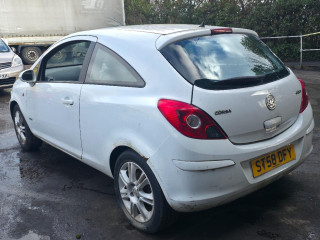 Opel Corsa D 2008г. 1.3 л., Z 13 DTJ - фото №6
