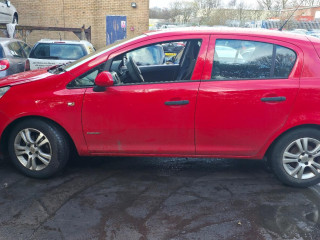 Opel Corsa D 2010г. 1.2 л., A 12 XER - фото №4