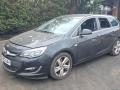 Opel Astra J [рестайлинг] 2013г. 2.0 л., A 20 DTH - фото №2