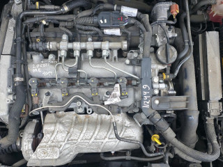 Opel Astra J [рестайлинг] 2013г. 2.0 л., A 20 DTH - фото №10