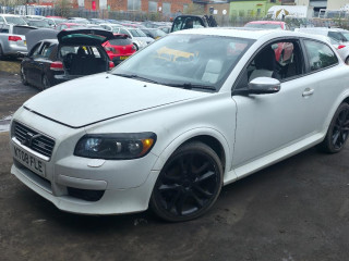 Volvo C30 1 поколение 2009г. 2.0 л., B 4204 S3 - фото №2