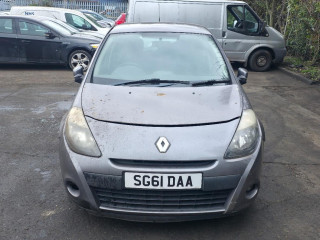 Renault Clio 3 поколение [рестайлинг] 2011г. 1.2 л., D4F 740 - фото №1