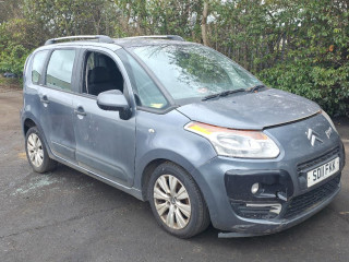 Citroen C3 Picasso 1 поколение 2011г. 1.6 л., 9HP (DV6DTED) - фото №3