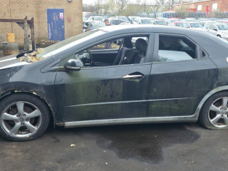 Honda Civic 8 поколение 2006г. 2.2 л., N22A2 - фото №4