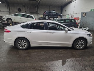 Ford Mondeo 5 поколение 2016г. 2.0 л., T7CE - фото №5