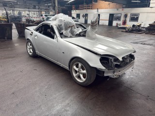 Mercedes-Benz SLK R170 [рестайлинг] 2000г. 3.2 л., M 112.947 - фото №3