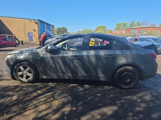 Chevrolet Cruze 1 поколение 2011г. 1.6 л., F16D4 - фото №4