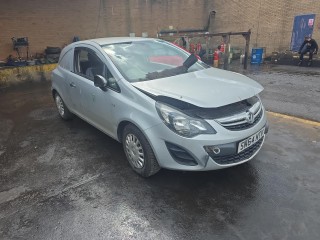 Opel Corsa D [рестайлинг] 2014г. 1.3 л., A 13 DTC - фото №3