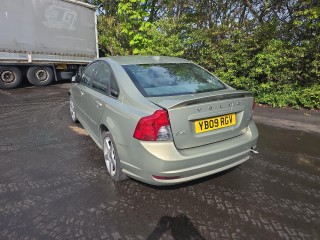 Volvo S40 2 поколение [рестайлинг] 2009г. 1.6 л., B 4164 S3 - фото №6