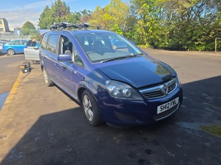 Opel Zafira B [рестайлинг] 2012г. 1.8 л., A 18 XER - фото №3