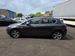 Opel Astra J 2011г. 1.6 л., A 16 XER - фото №4