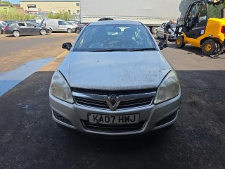 Opel Astra Family/H [рестайлинг] 2007г. 1.4 л., Z 14 XEP - фото №1
