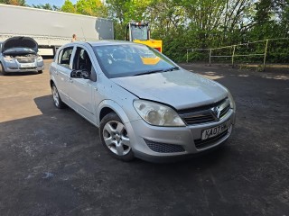 Opel Astra Family/H [рестайлинг] 2007г. 1.4 л., Z 14 XEP - фото №3