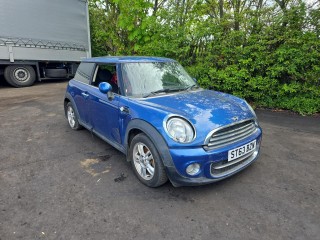 Mini Cooper 2 поколение [рестайлинг] 2013г. 1.6 л., N47 C16 A - фото №3