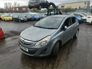 Opel Corsa D 2011г. 1.2 л., A 12 XER - фото №2