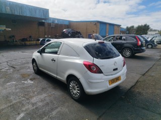 Opel Corsa D 2011г. 1.3 л., A 13 DTC - фото №6