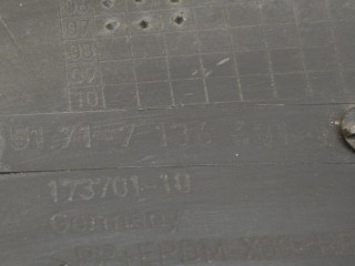 Подкрылок, ориг. номер 51717136681, BMW 740i 2005-2008