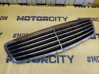 Решетка радиатора, ориг. номер A2208800383, Mercedes-Benz S-Class 1998-2002