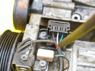 Компрессор кондиционера, ориг. номер A0002301311, Mercedes-Benz C-Class 1993-1997