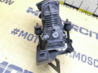 Компрессор пневмоподвески, ориг. номер A2513202704, Mercedes-Benz R-class 2005-2007