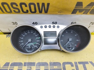 Панель приборов Mercedes-Benz R-class 2005-2007