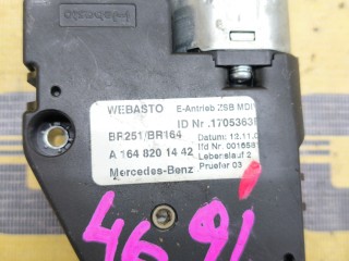 Моторчик люка, ориг. номер A1648201442, Mercedes-Benz R-class 2005-2007
