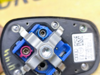Антенна, ориг. номер 4G0035503A, AUDI A4 2011-2015